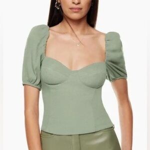 Wilfred Novella Short Sleeve Sweetheart Blouse in Olive Green